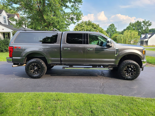 Auto Parts Store «Four Wheel Drive Specialty Co», reviews and photos, 7710 W Broad St, Richmond, VA 23294, USA