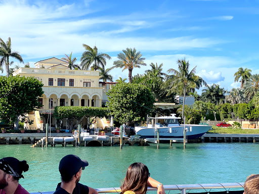 Bus Tour Agency «Miami Double Decker», reviews and photos, 303 Lincoln Rd, Miami Beach, FL 33139, USA