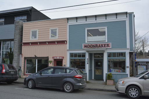 Moonraker Bookstore, 209 1st St, Langley, WA 98260, USA, 