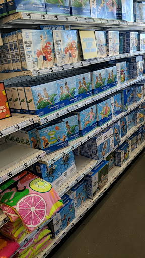 Variety Store «Five Below», reviews and photos, 23678 US Hwy 19 N, Clearwater, FL 33765, USA