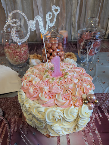 The Cheesecake Lady by null