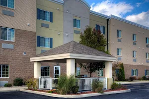 Candlewood Suites Perrysburg, an IHG Hotel image