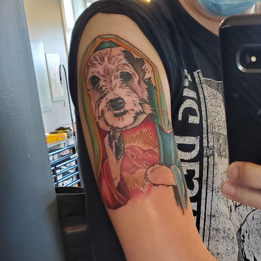 Tattoo Shop «Safe House Tattoo Studio», reviews and photos, 1200 Clinton St #40, Nashville, TN 37203, USA