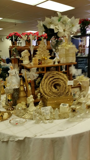 Thrift Store «H2O Help & Hope To Others», reviews and photos, 451 SE Maple St, Dallas, OR 97338, USA