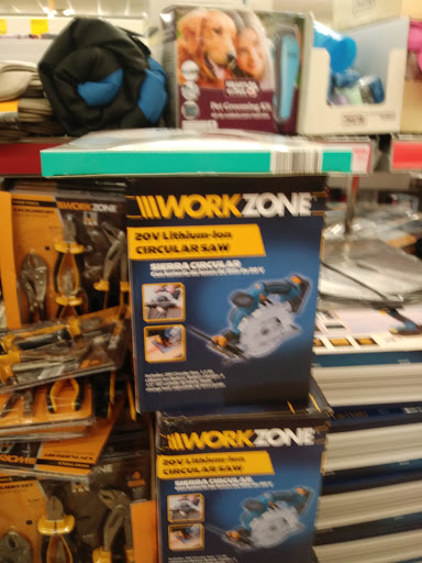 Supermarket «ALDI», reviews and photos, 1035 W 14 Mile Rd, Clawson, MI 48017, USA