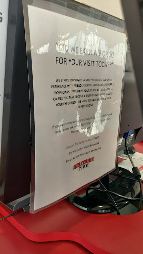 Tire Shop «Discount Tire Store - Irving, TX», reviews and photos, 3516 W Airport Fwy, Irving, TX 75062, USA