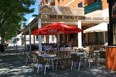 Pizzeria Vivas - C. Pío XII, 4, 41400 Écija, Sevilla, Spain