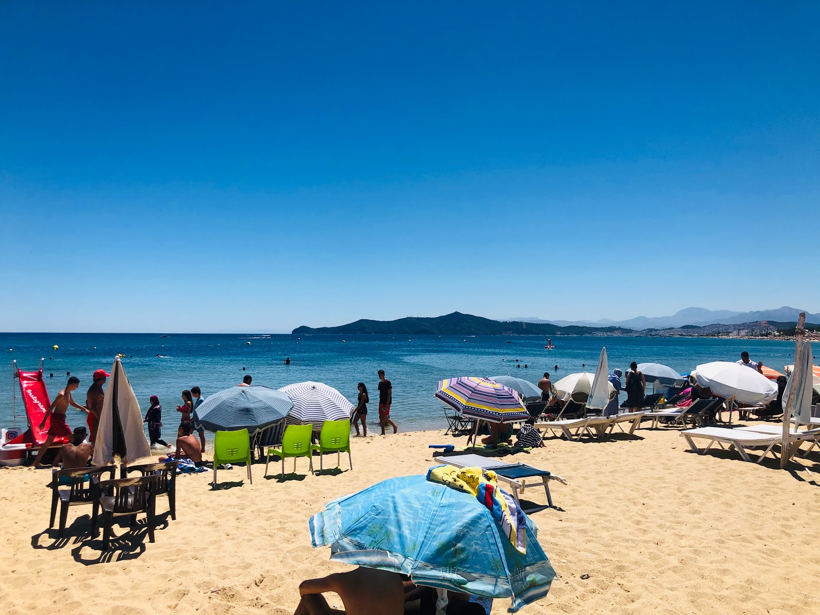 Foto av Marina Smir Strand med en rymlig kustlinje
