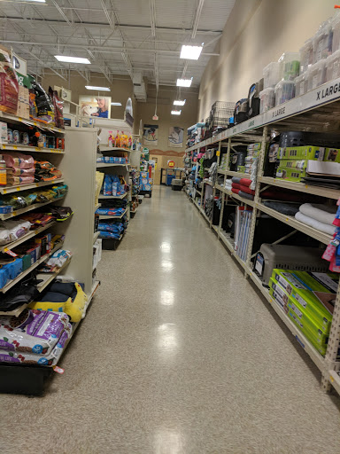 Pet Supply Store «PetSmart», reviews and photos, 47142 Michigan Ave, Canton, MI 48188, USA