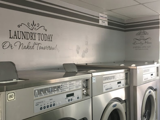 Laundromat «Fluff and Fold Lavanderia», reviews and photos, 5042 Warner Ave, Huntington Beach, CA 92649, USA