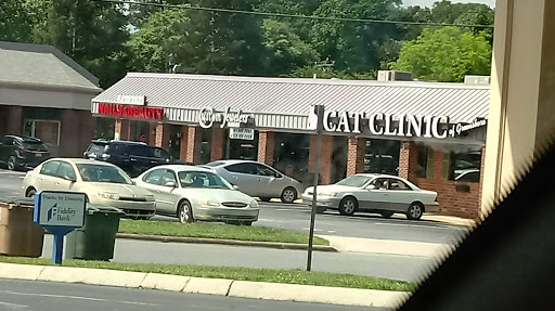 Custom Jewelers Gallery, 2447 Battleground Ave, Greensboro, NC 27408, USA, 