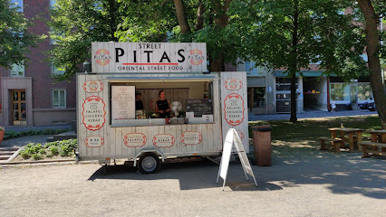 Street Pitas Food Truck - Hämeenpuisto 18, 33210 Tampere, Finland