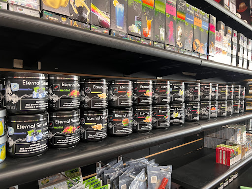 Tobacco Shop «Sky High Smoke Shop», reviews and photos, 19801 NW 27th Ave, Miami Gardens, FL 33056, USA