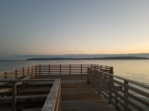 Grocery Store «Indianola Country Store & Deli», reviews and photos, 9175 NE Shore Dr, Indianola, WA 98342, USA