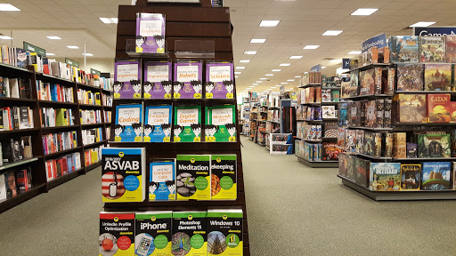 Book Store «Barnes & Noble», reviews and photos, 861 N E Mall Blvd, Hurst, TX 76053, USA