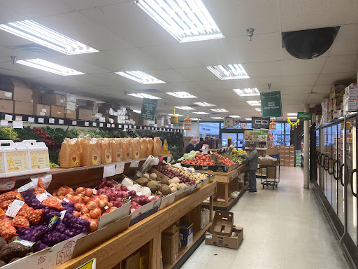 Indian Grocery Store «Patel Brothers», reviews and photos, 1850 S Hurstbourne Pkwy, Louisville, KY 40220, USA