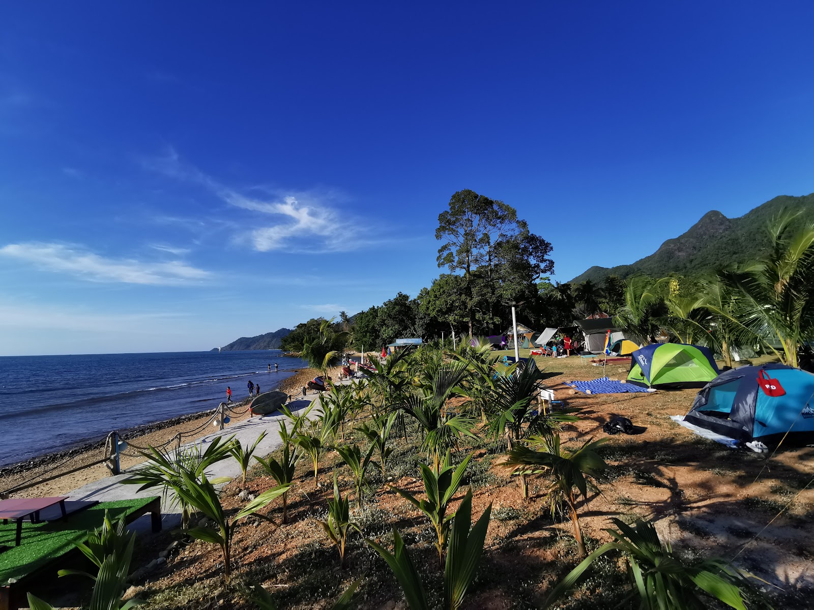 Photo de Khai Mook Beach avec un rivage spacieux