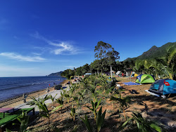 Photo de Khai Mook Beach avec un rivage spacieux