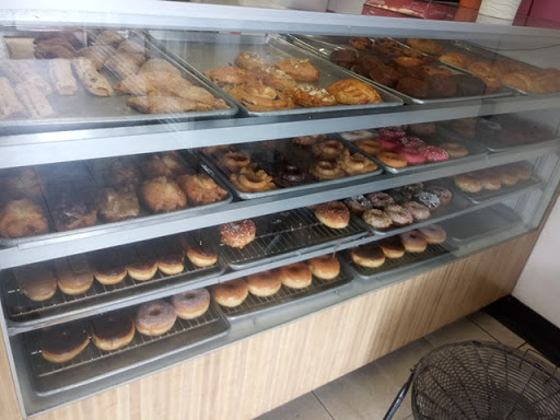 Donut Shop «Rainbow Donuts», reviews and photos, 6486 Westminster Ave, Westminster, CA 92683, USA