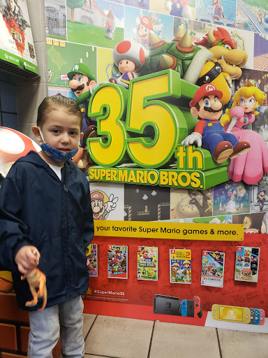 Video Game Store «GameStop», reviews and photos, 9301 Tampa Ave, Northridge, CA 91324, USA