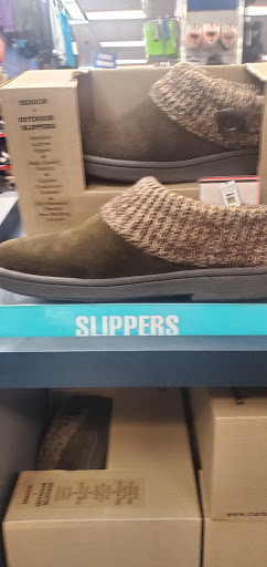 Sporting Goods Store «Big 5 Sporting Goods», reviews and photos, 80 W Foothill Blvd, Upland, CA 91786, USA