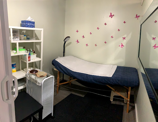 Beauty Salon «Tinas Hair Salon and Tanning», reviews and photos, 22726 44th Ave W, Mountlake Terrace, WA 98043, USA