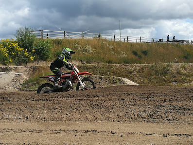 Holstebro Moto Cross Club. Troldkjærbanen Hesselåvej 41C, 7500 Holstebro, Danmark