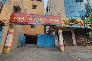 Hotel Nimantran Inn হোটেল নিমন্ত্রণ ইনন image