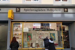 Spielzeugladen Holzpferd