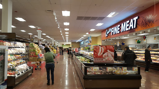 Shopping Mall «Wick Shopping Plaza», reviews and photos, 561 US-1, Edison, NJ 08817, USA