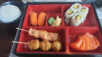 Plats et boissons du Restaurant japonais FENG'S Sushi bar à Paris - n°4