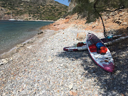 Romvi Beach'in fotoğrafı geniş ile birlikte