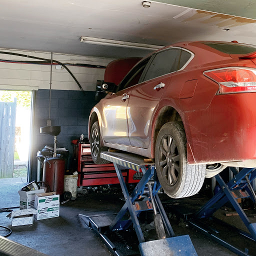 Auto Repair Shop «C & J Automotive», reviews and photos, 6947 Nolensville Rd, Brentwood, TN 37027, USA