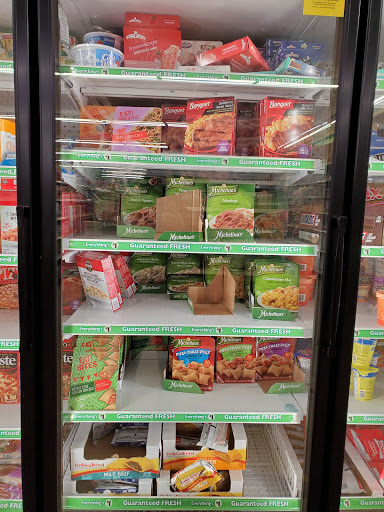 Dollar Store «Dollar Tree», reviews and photos, 528 North Ave, Glendale Heights, IL 60139, USA