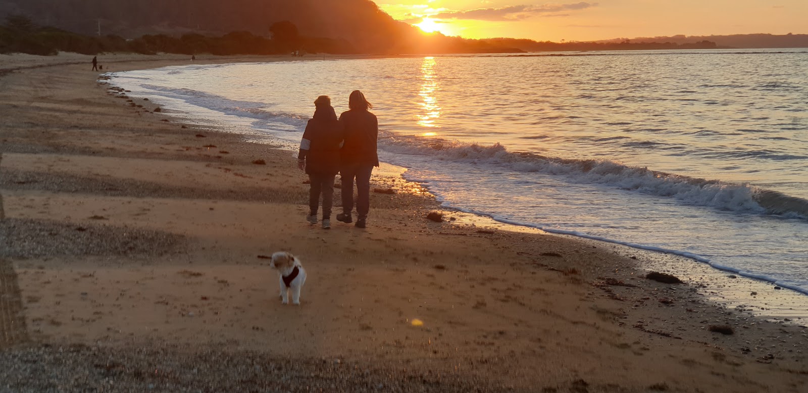 Foto av Fairlands Beach med något ren nivå av renlighet