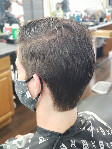 Barber Shop «The Final Touch Barber Shop», reviews and photos, 23 E 4th St, Bethlehem, PA 18015, USA