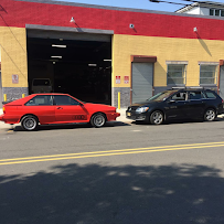 Quattrohaus - Photo 7 - Car repair in Newark, NJ, Newark