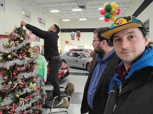 Used Car Dealer «Montrose Kia in Sheffield», reviews and photos, 5033 Detroit Ave, Sheffield Lake, OH 44054, USA