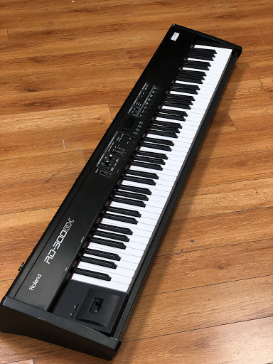 Pawn Shop «Hollywood Pawn Shop & Jewelry», reviews and photos, 3700 San Fernando Rd, Glendale, CA 91204, USA