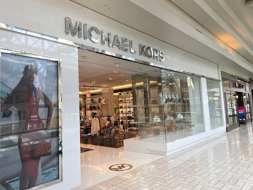 Fashion Accessories Store «Michael Kors», reviews and photos, 8042 Tysons Corner Center, Tysons, VA 22102, USA