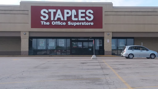 Office Supply Store «Staples», reviews and photos, 1773 E Sherman Blvd, Muskegon, MI 49444, USA
