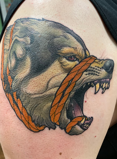 Tattoo Shop «A Thin Line Tattoo», reviews and photos, 9 E Wilson St, Batavia, IL 60510, USA