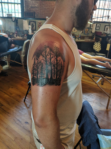 Tattoo Shop «Safe House Tattoo Studio», reviews and photos, 1200 Clinton St #40, Nashville, TN 37203, USA