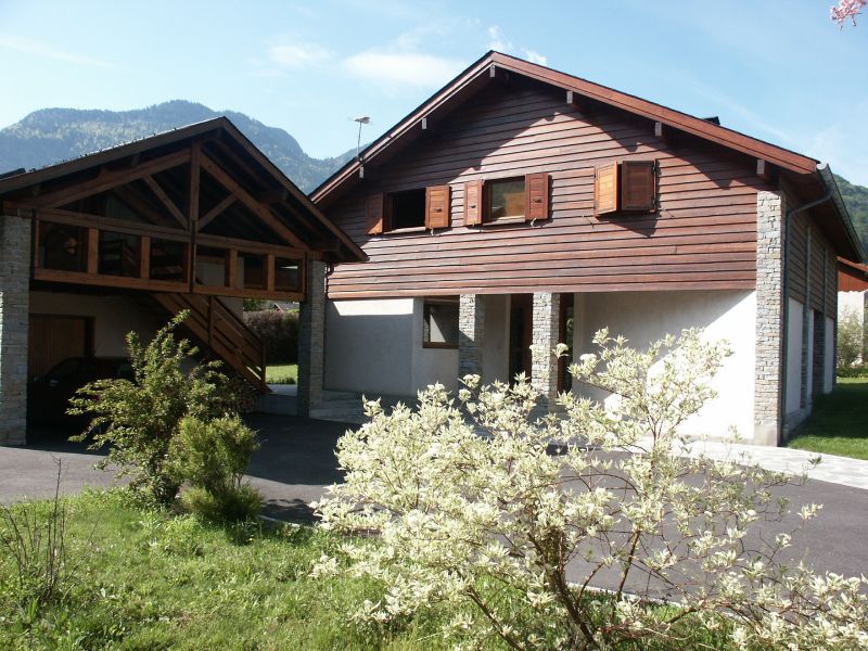 Chalet Pierre & bois: location grand chalet de vacances à la montagne près de Valmorel, Tarentaise à Bellecombe (Savoie 73)