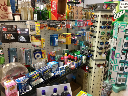 Liquor Store «Healdsburg Liquors», reviews and photos, 427 Center St, Healdsburg, CA 95448, USA