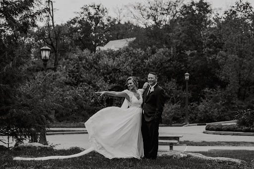 Bridal Shop «LUXEredux Bridal Boutique», reviews and photos, 1101 E 54th St, Indianapolis, IN 46220, USA