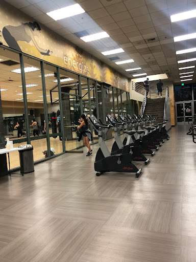 Gym «LA Fitness», reviews and photos, 201 S Lake Ave, Pasadena, CA 91101, USA