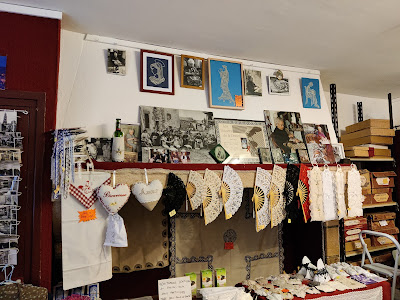 Boutique dentelle à Le Puy-en-Velay