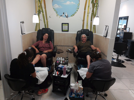 Beauty Salon «5th Avenue Beauty Salon», reviews and photos, 1351 N Goldenrod Rd # 5, Orlando, FL 32807, USA