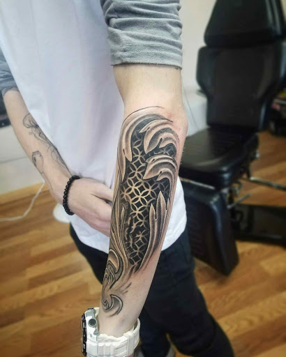 Explore small tattoo ideas guys, creative tattoo ideas in Gainesville, available at Avant Garde TattooNO WALK INSNO PIERCINGSBOOKS FULL